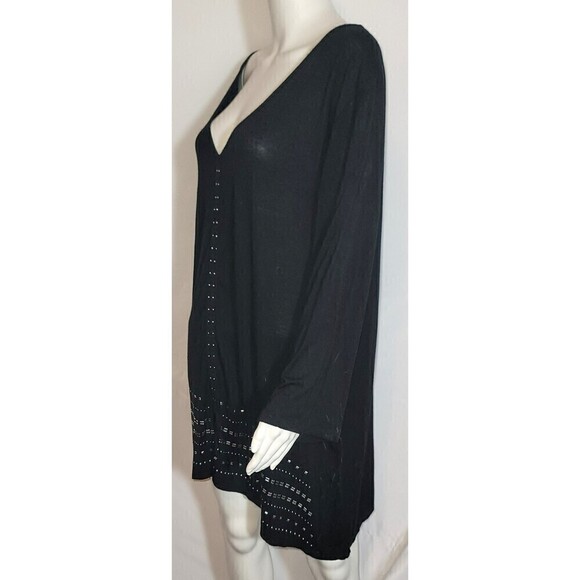 B.L.E.U. Women's Metal Accents Long Sleeve Black Blouse Size 26/28 - Picture 3 of 11